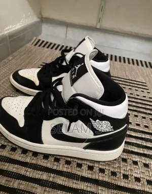 Nike Air Jordan 1 Retro High Og