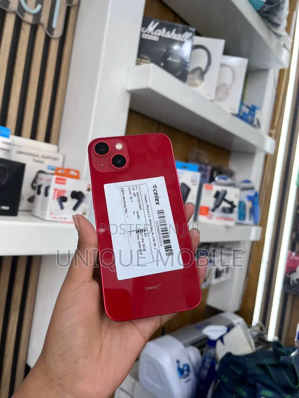 Apple iPhone 13 128 GB Red