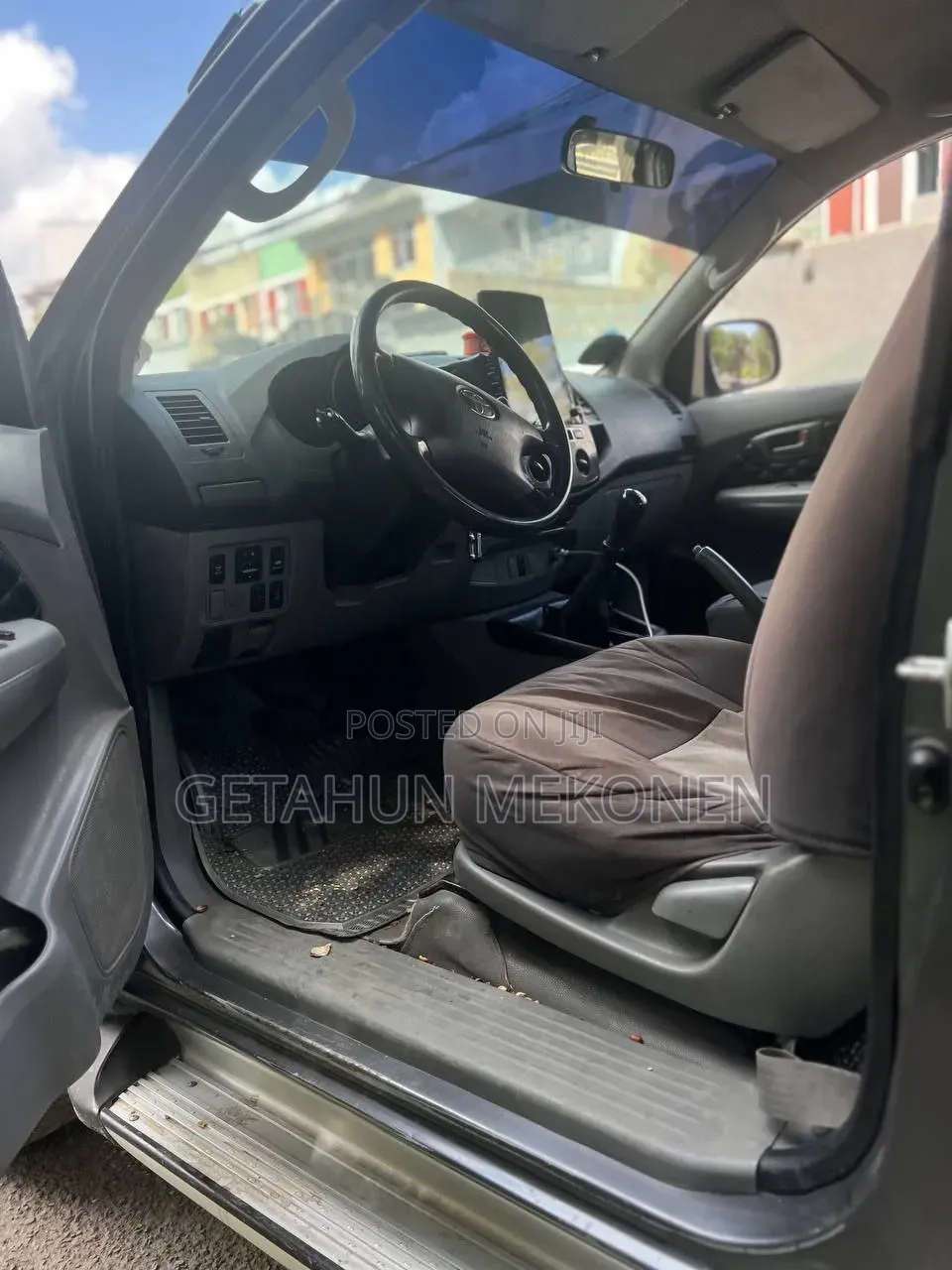 Toyota Hilux 2010 Gray