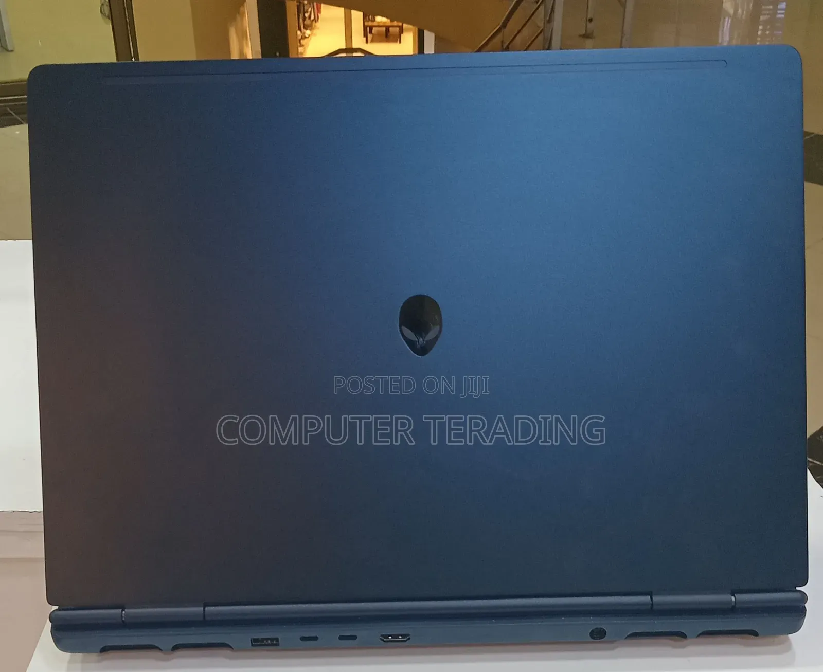 New Laptop Alienware X16 32GB Intel Core Ultra 9 SSD 1T
