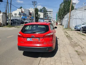 Ford Focus 2021 Red