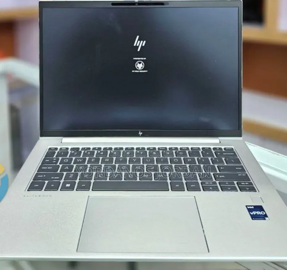 New Laptop HP EliteBook 840 G10 16GB Intel Core i5 SSD 512GB