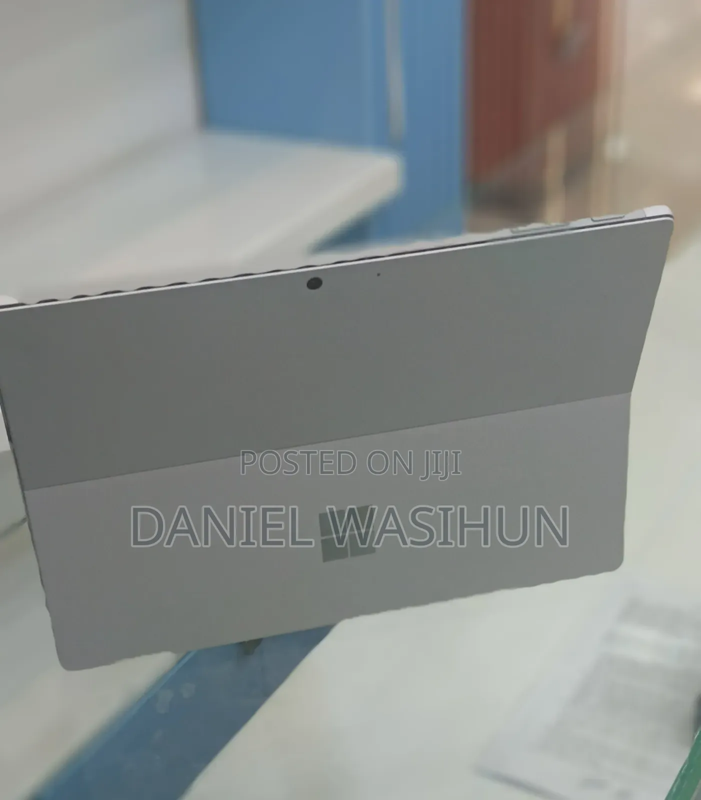 New Laptop Microsoft Surface Pro 7 8GB Intel Core i5 SSD 256GB
