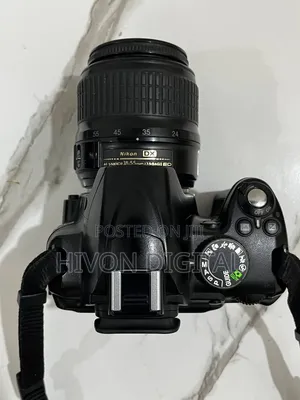 Nikon D3000