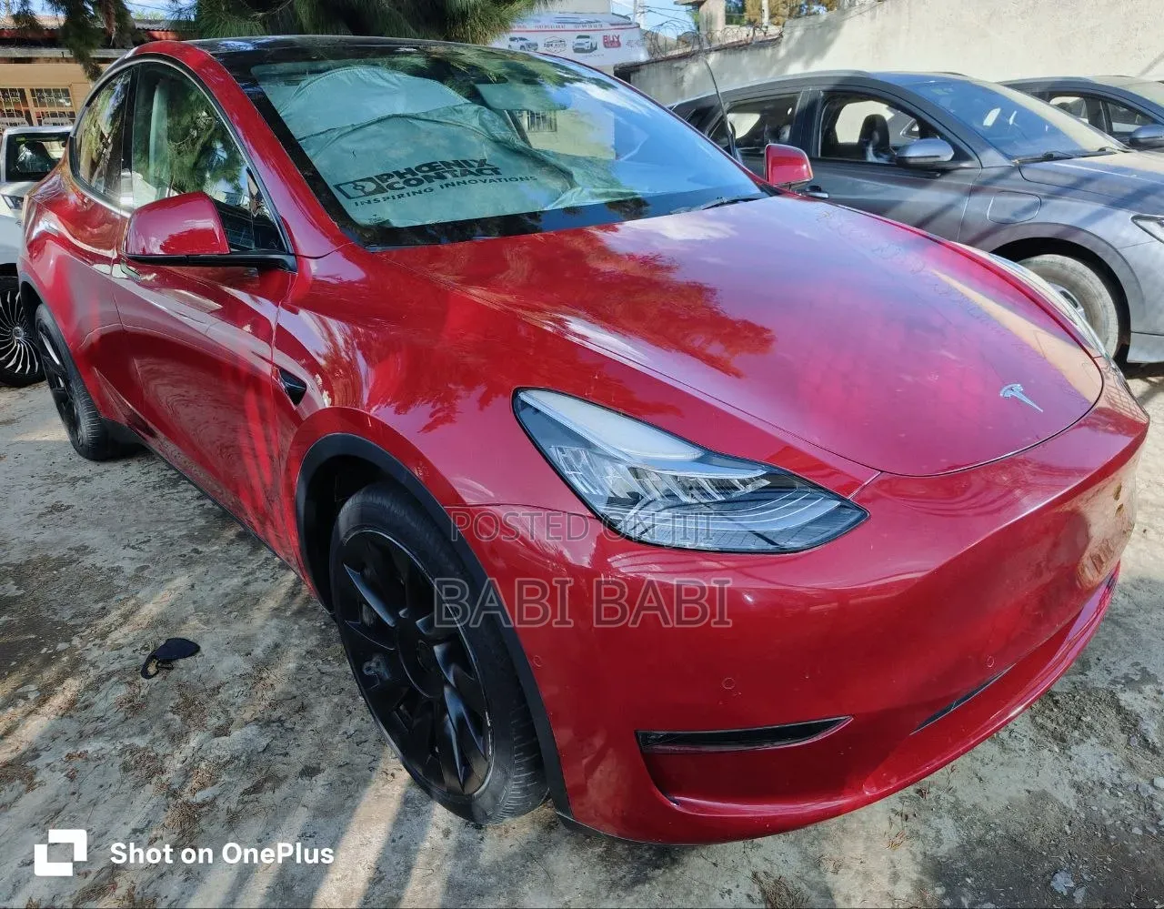 Tesla Model Y 2022 Red