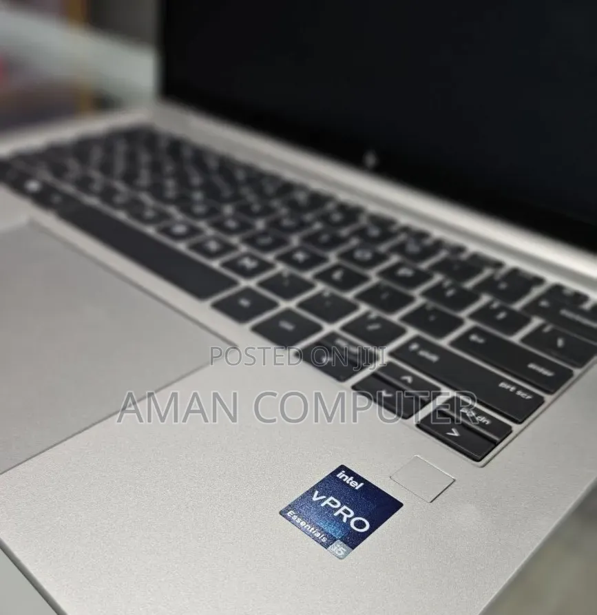 New Laptop HP EliteBook 840 10 16GB Intel Core i5 SSD 512GB