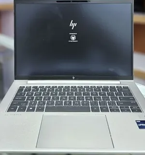New Laptop HP EliteBook 840 10 16GB Intel Core i5 SSD 512GB