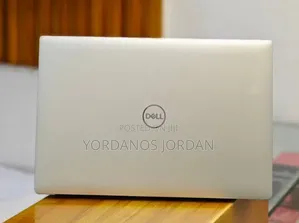 New Laptop Dell XPS 15 16GB Intel Core i9 SSD 512GB