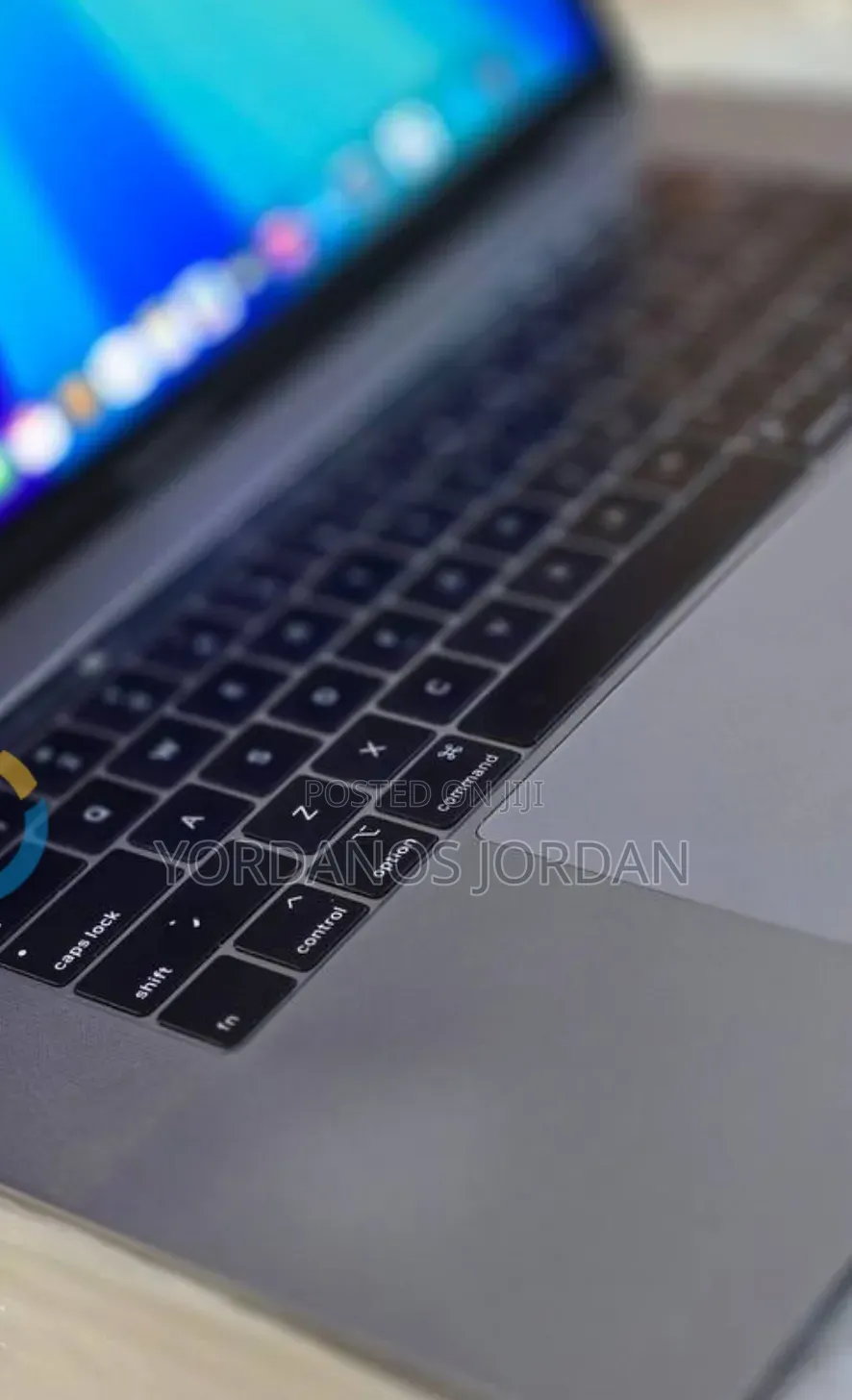 New Laptop Apple MacBook Pro 2018 16GB Intel Core i7 SSD 512GB