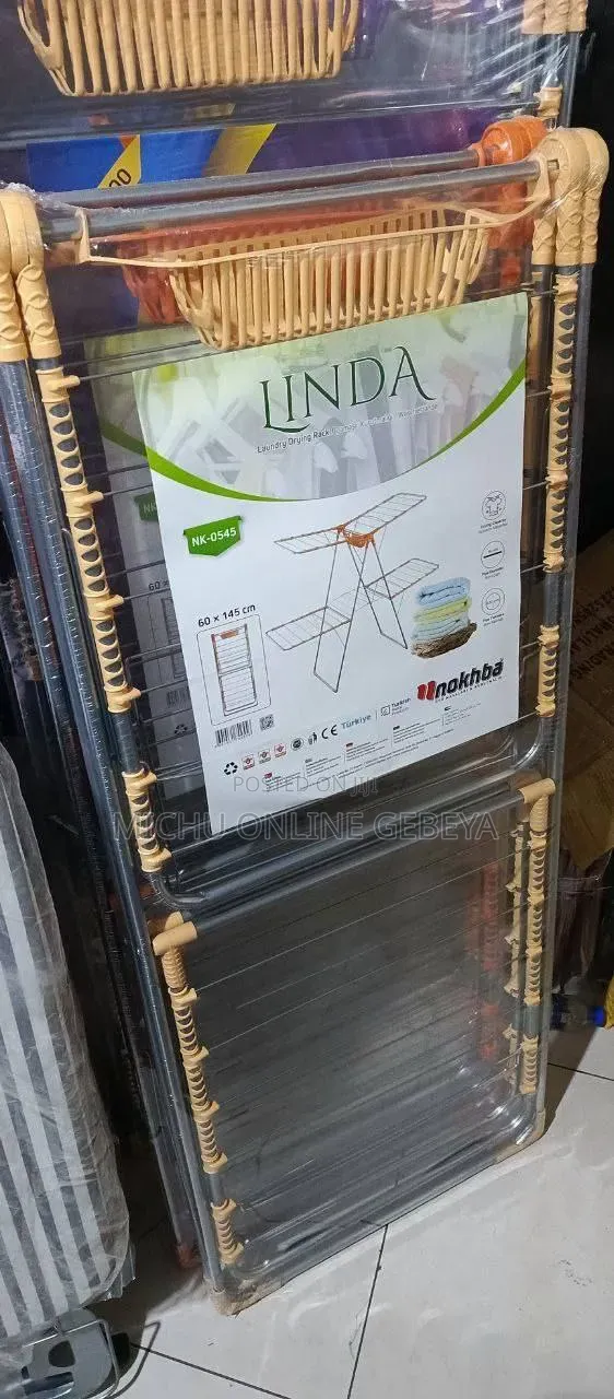 ባለ 4 Wing Clothes Drying Rack የቱርክ የልብስ ማስጫ/Free Delivery