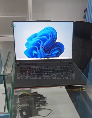 New Laptop Asus ROG Strix G16 G614 16GB Intel Core i9 SSD 1T