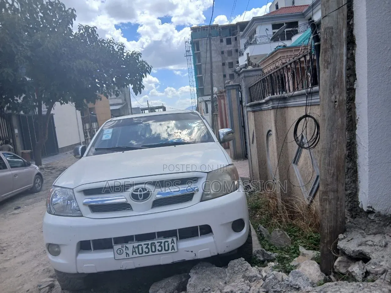 Toyota Hilux 2012 for Rent