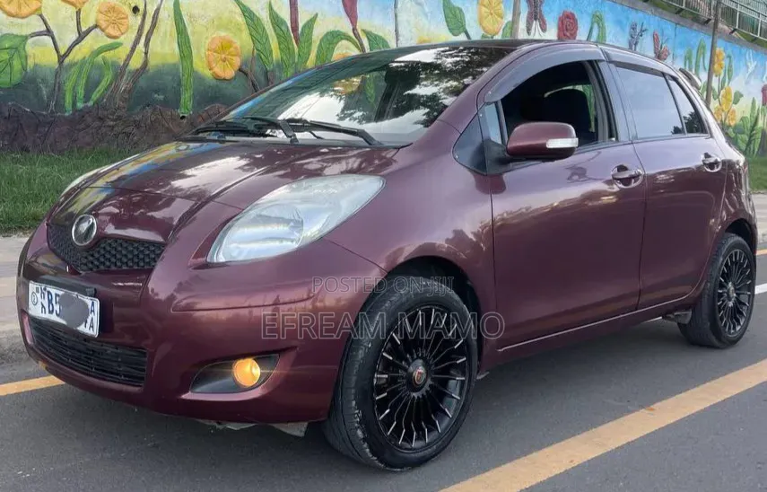 Toyota Yaris 2010