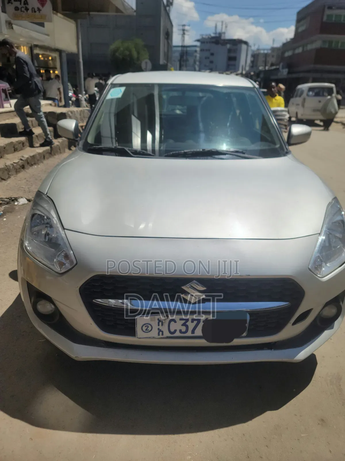 Suzuki Swift 2022 Silver