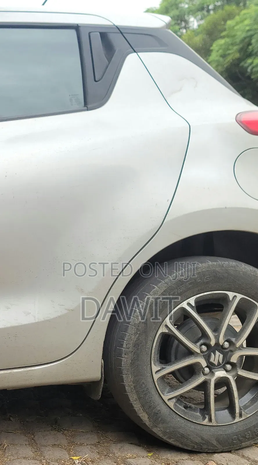 Suzuki Swift 2022 Silver