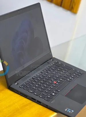 New Laptop Lenovo ThinkPad T14s Gen 2 16GB Intel Core i7 SSD 512GB