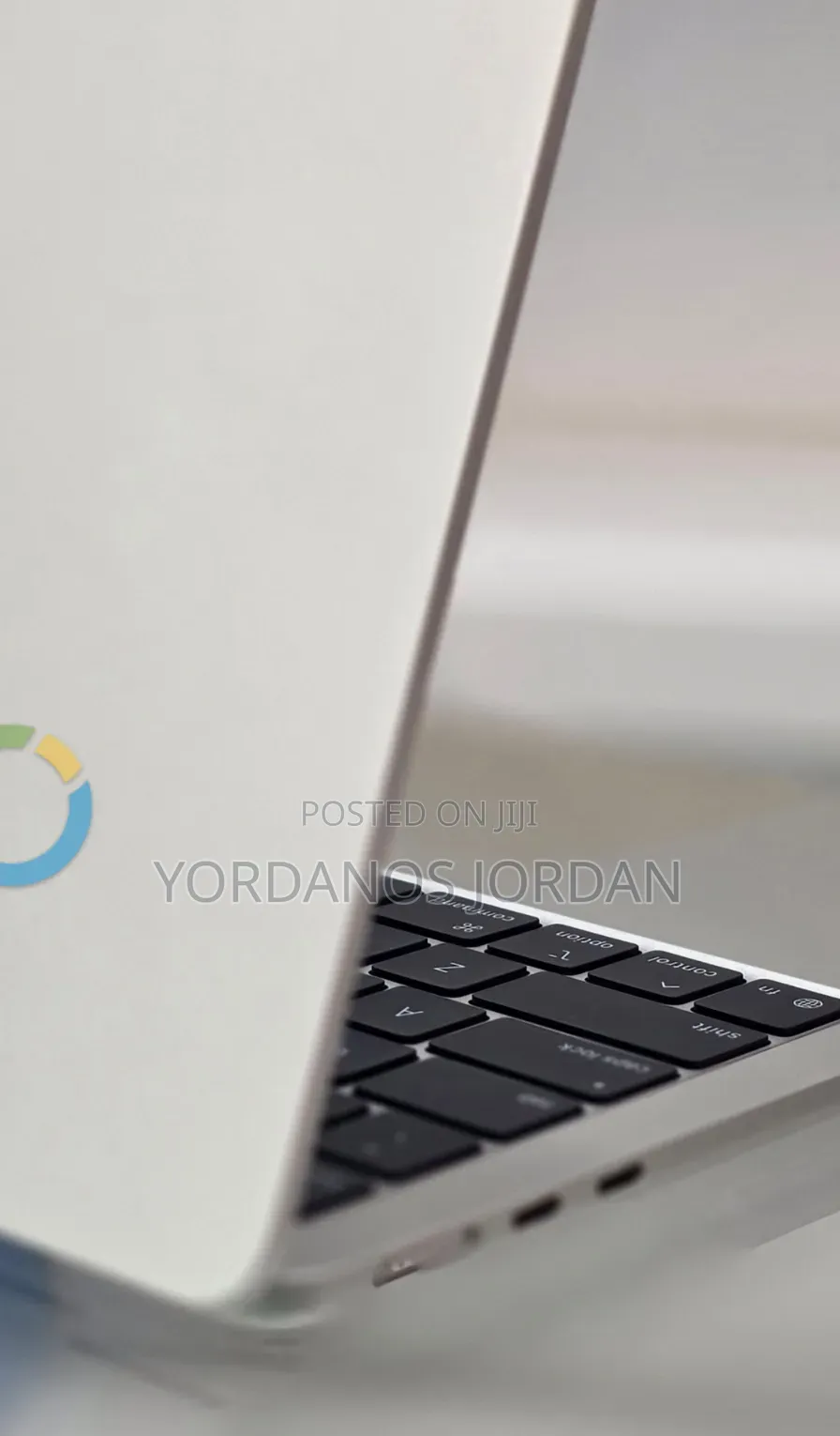 New Laptop Apple MacBook Air 2025 M4 13-inch 16GB Apple M4 SSD 256GB