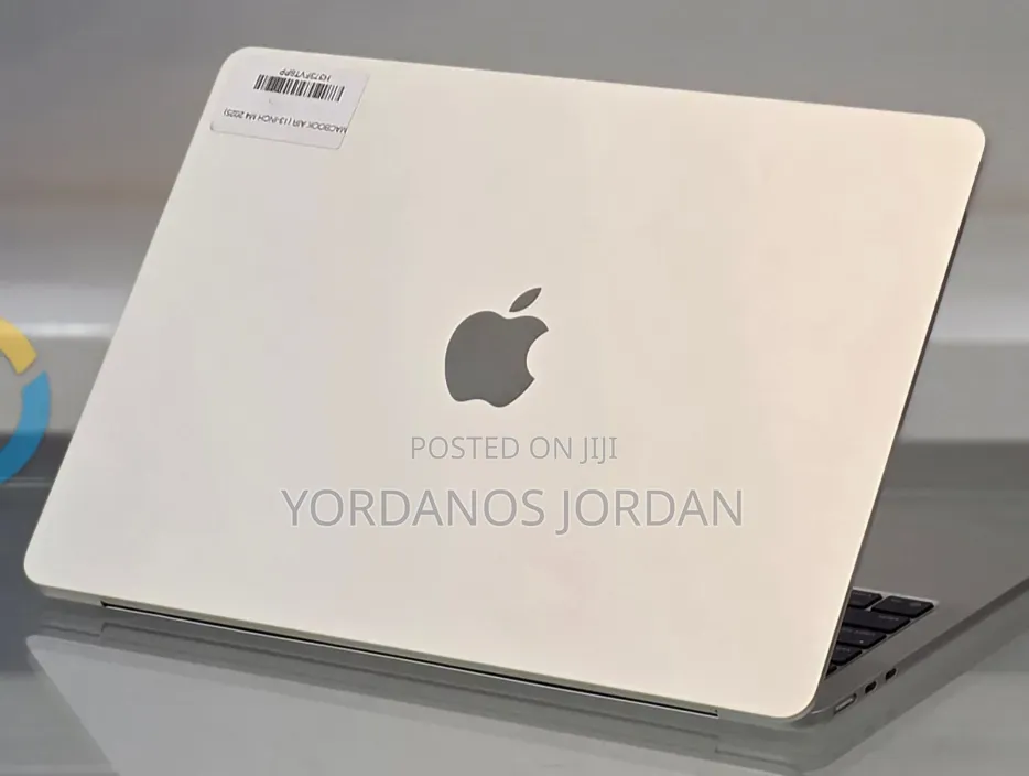 New Laptop Apple MacBook Air 2025 M4 13-inch 16GB Apple M4 SSD 256GB