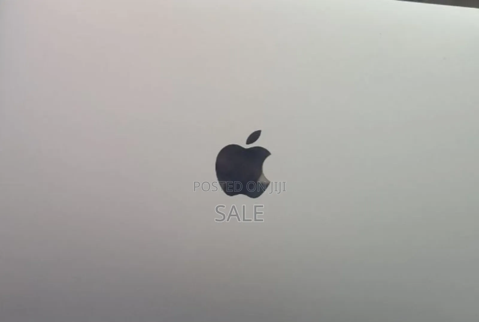 New Laptop Apple MacBook Air 2018 8GB Intel Core i5 SSD 256GB
