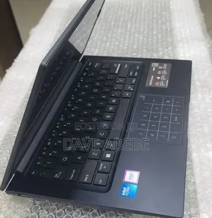 New Laptop Asus VivoBook 15 X505BA 16GB Intel Core i5 SSD 512GB