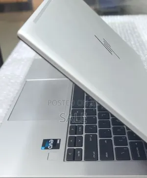 New Laptop HP EliteBook 840 G9 16GB Intel Core i7 SSD 512GB