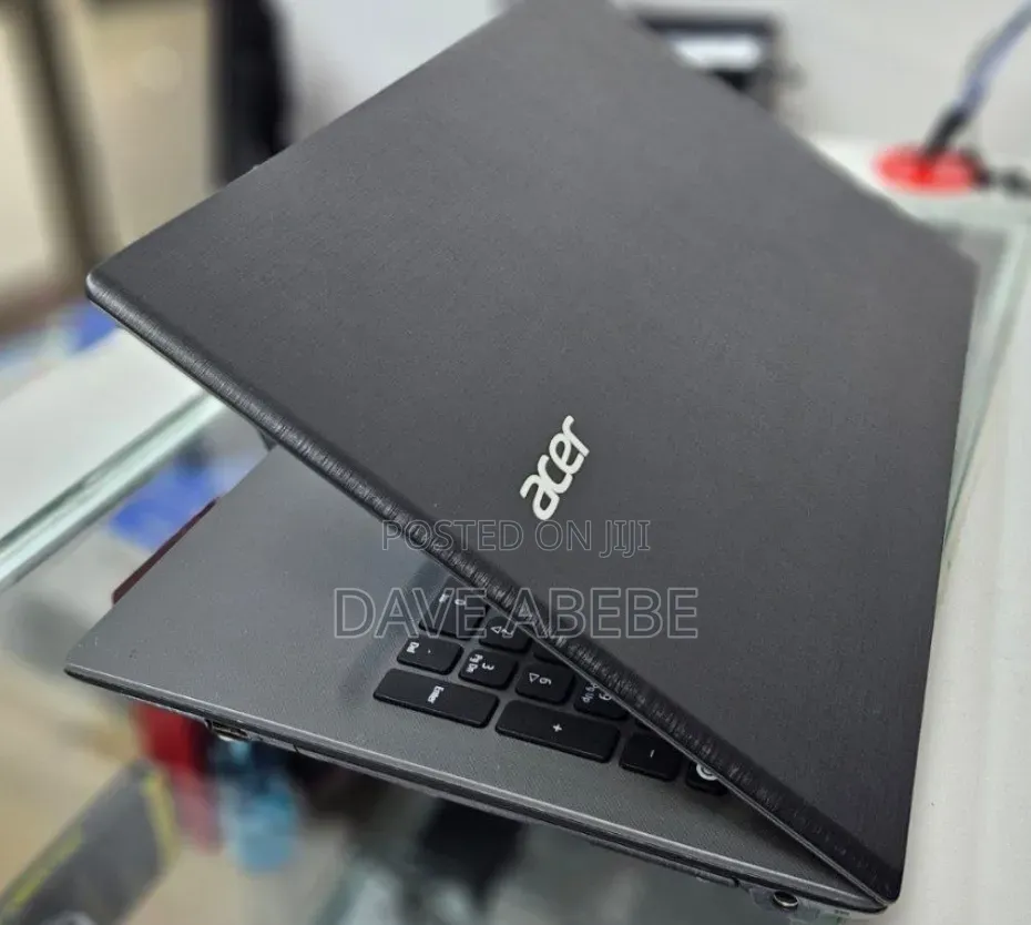 New Laptop Acer Aspire VX 15 8GB Intel Core i5 SSD 1T