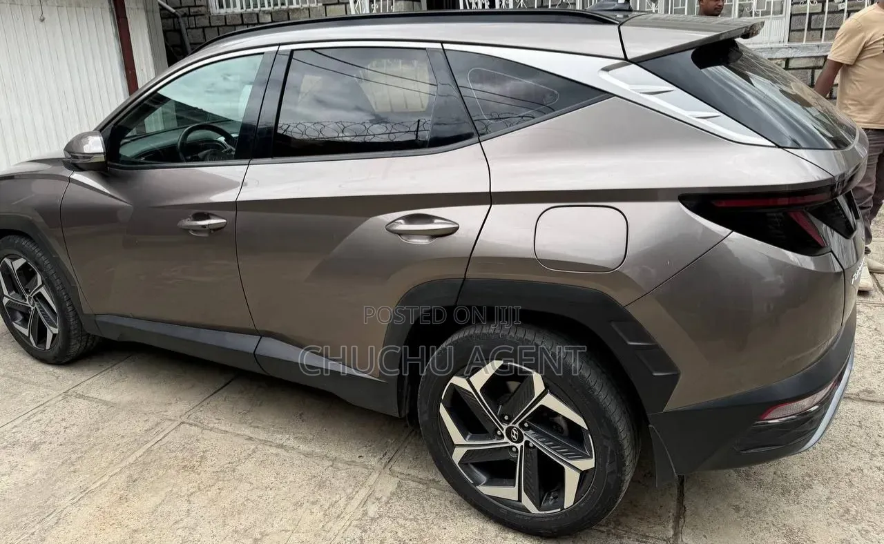 Hyundai Tucson 2022 Ivory