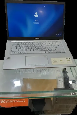 New Laptop Asus Vivobook 16 16GB Intel Core i3 SSD 512GB