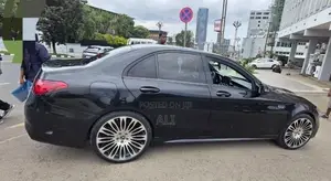 Mercedes-Benz C220 2017 Black