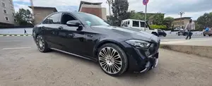 Mercedes-Benz C220 2017 Black