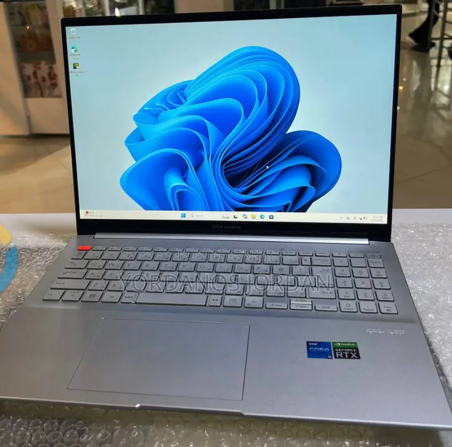 New Laptop Asus VivoBook 15 X505BA 16GB Intel Core i5 SSD 512GB
