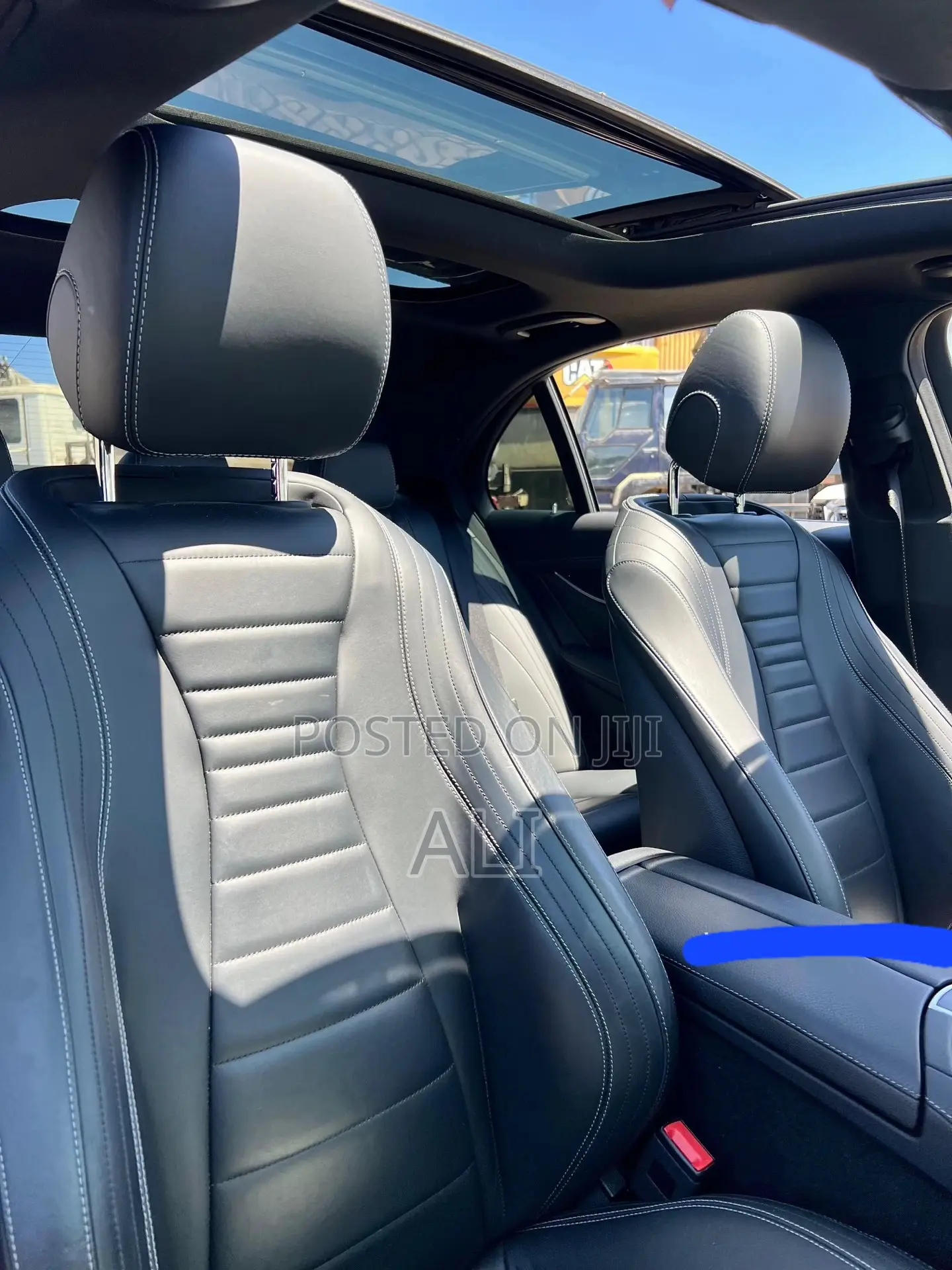 Mercedes-Benz C220 2017 Black