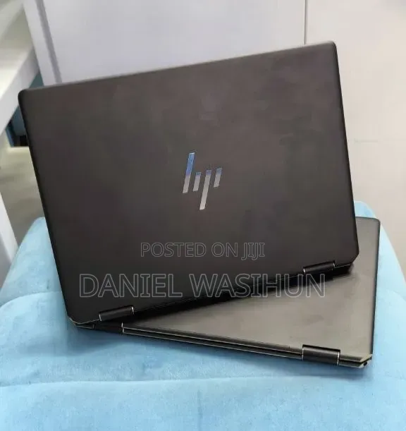 New Laptop HP Spectra 13 16GB Intel Core i7 SSD 1T