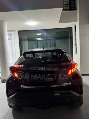 Toyota C-HR 2017 Brown