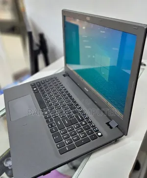 New Laptop Lenovo IdeaPad 320 4GB Intel Core i5 SSD 1T