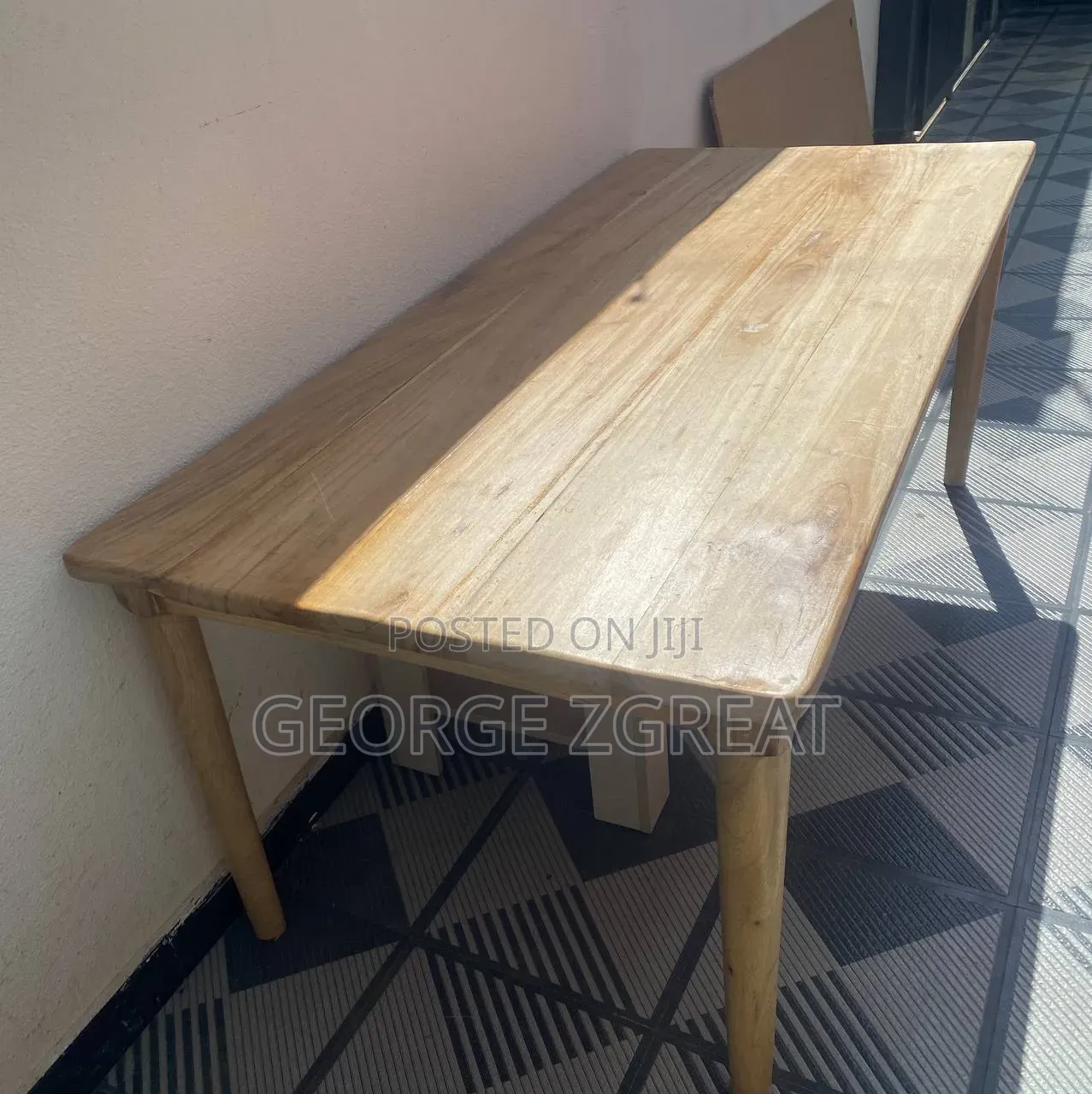Dinning Table