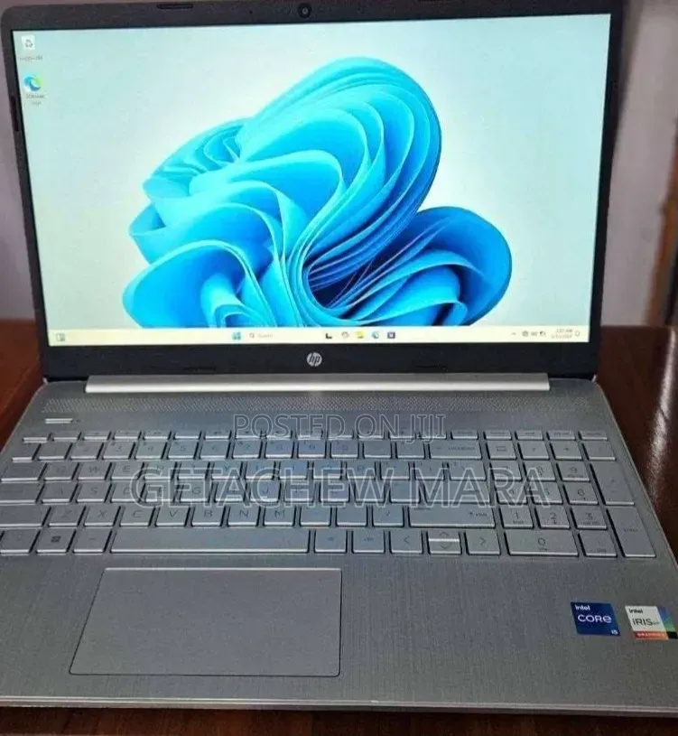 New Laptop HP Stream Notebook 8GB Intel Core i5 SSD 256GB
