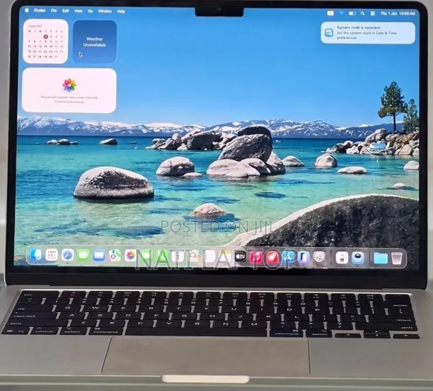 New Laptop Apple MacBook Air 2025 M4 13-inch 16GB Apple M4 SSD 256GB