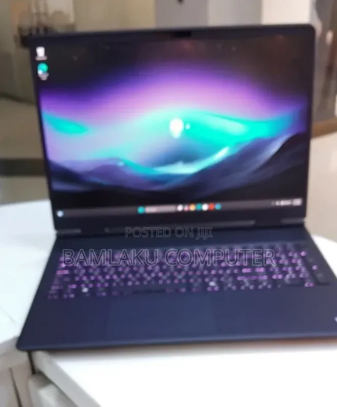 New Laptop Alienware X16 32GB Intel Core Ultra 9 SSD 1T