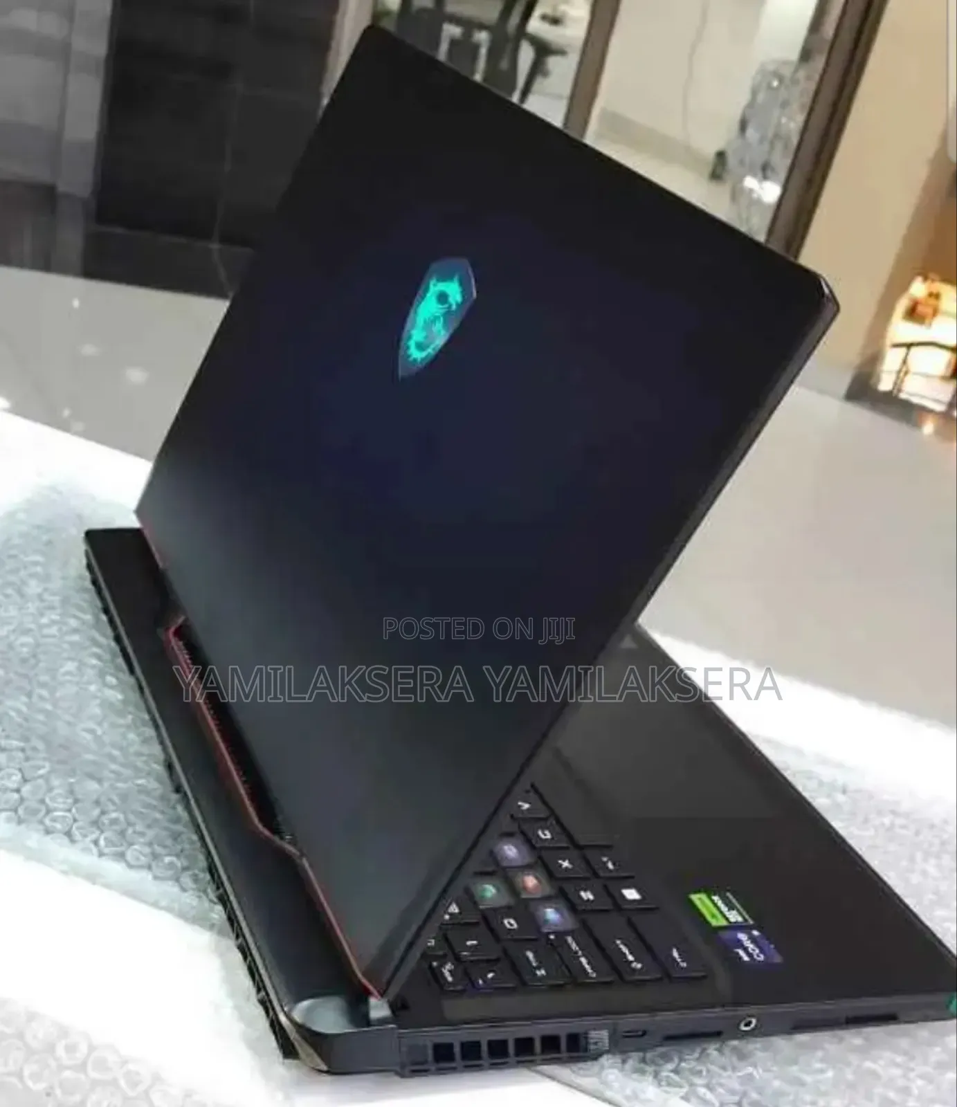 New Laptop Alienware M16 32GB Intel Core i9 SSD 1T
