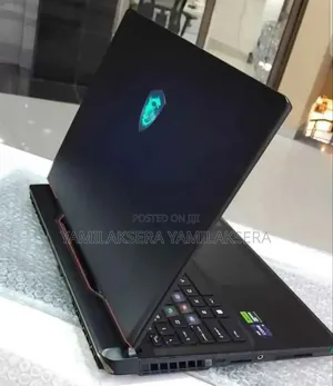 New Laptop Alienware M16 32GB Intel Core i9 SSD 1T