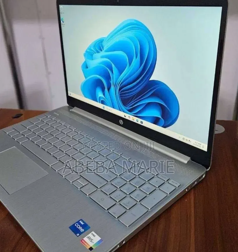 New Laptop HP Stream Notebook 8GB Intel Core i5 SSD 256GB