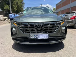 Hyundai Tucson 2023 Green