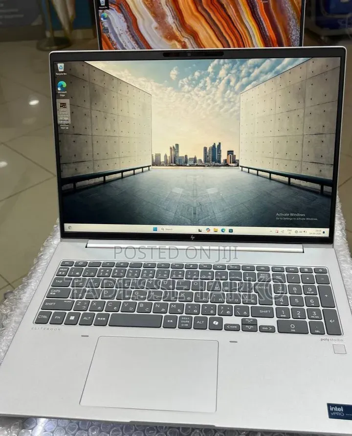 New Laptop HP EliteBook 640 G11 16GB Intel Core Ultra 7 SSD 512GB