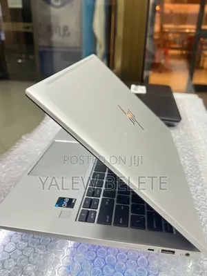 New Laptop HP EliteBook 840 G9 16GB Intel Core i7 SSD 512GB