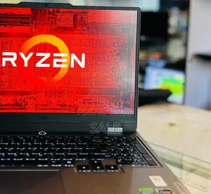 New Laptop Lenovo LOQ 15AHP10 16GB AMD Ryzen 5 SSD 512GB