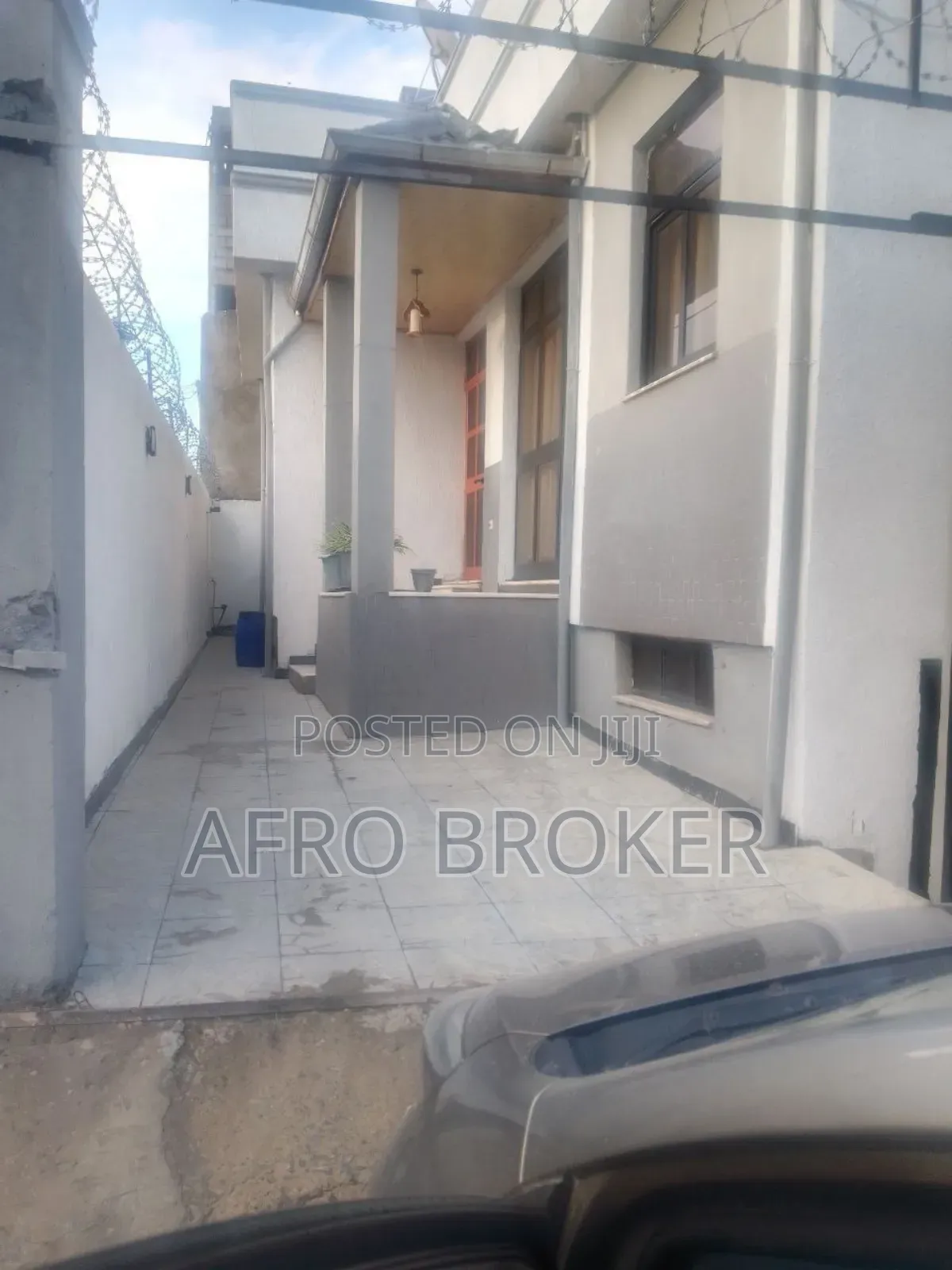 Furnished 5bdrm Villa in Gelan Ketema, Oromia-Finfinne for sale