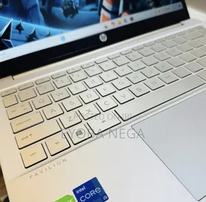 New Laptop HP Pavilion 14 16GB Intel Core i5 SSD 512GB