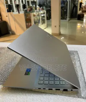 New Laptop Asus Vivobook 16 16GB Intel Core i5 SSD 512GB