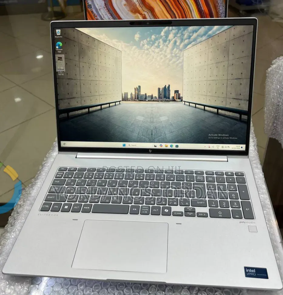 New Laptop HP EliteBook 640 G11 16GB Intel Core Ultra 7 SSD 512GB